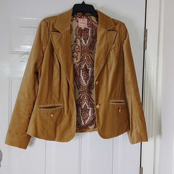 Jacket - Picture 3 of 4